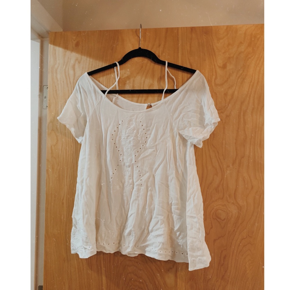 La hearts off the shoulder blouse